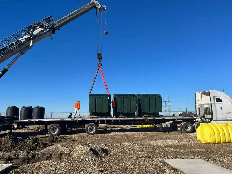 Unloading equipment with a crane
